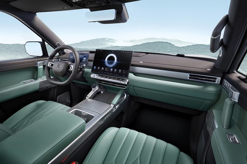 Внедорожник M-Hero M817 от Dongfeng, который может добраться до России: новая информация