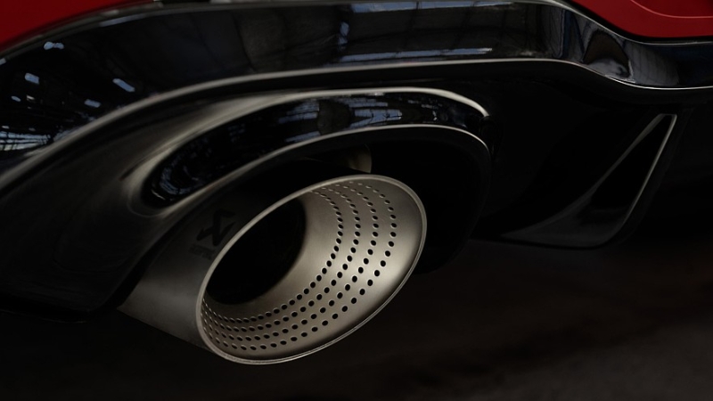 Volkswagen Golf GTI отмечает 50-летие юбилейной версией с форсированным мотором