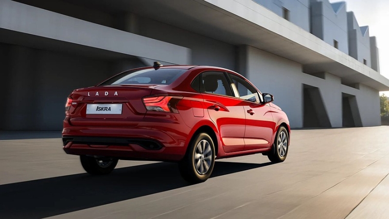 АВТОВАЗ готовится к скорому старту продаж Lada Iskra. Полный прайс-лист