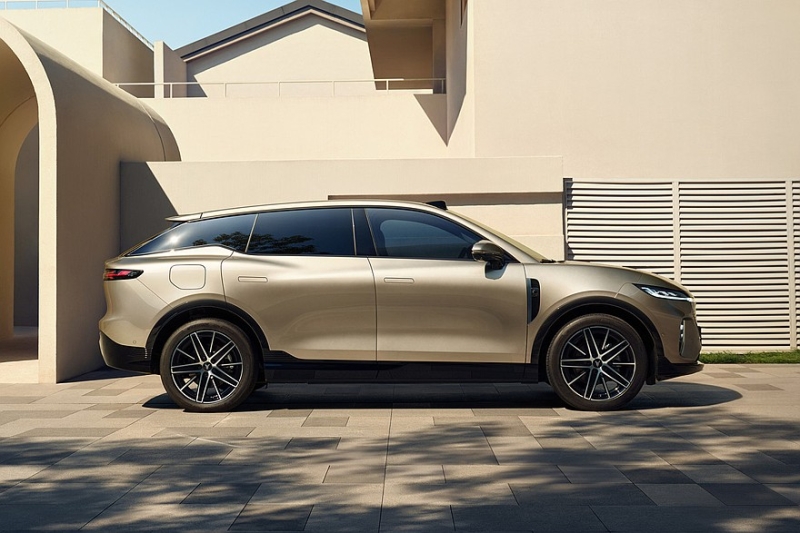 «Бюджетный» кроссовер Voyah Courage показал новый интерьер