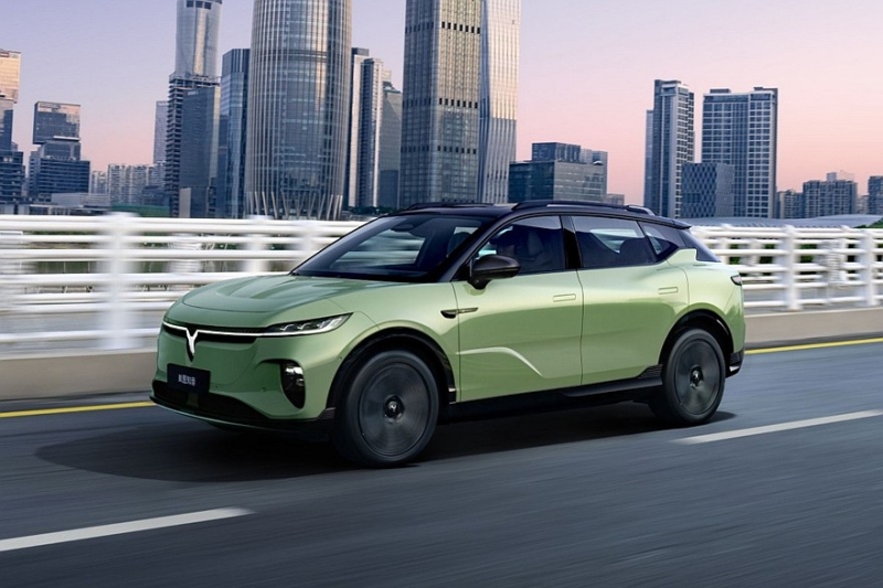 «Бюджетный» кроссовер Voyah Courage показал новый интерьер