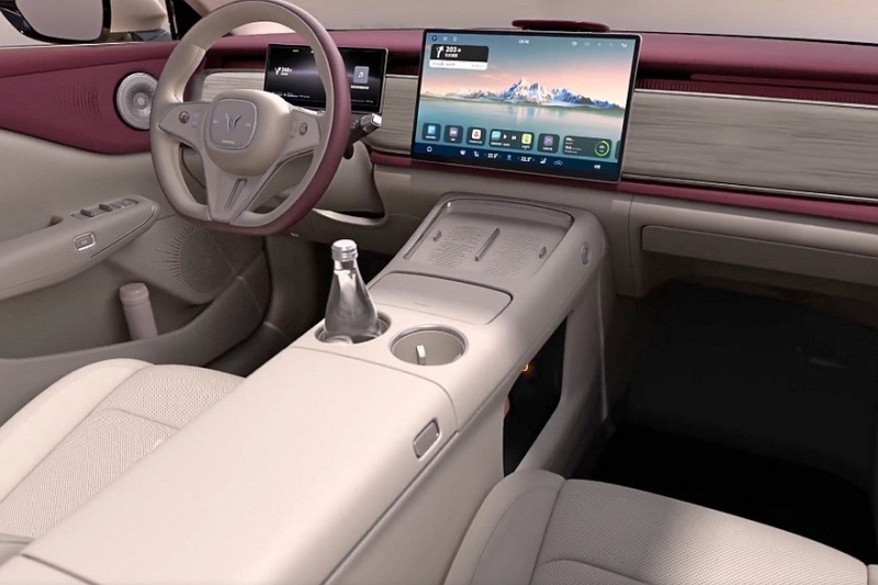 «Бюджетный» кроссовер Voyah Courage показал новый интерьер