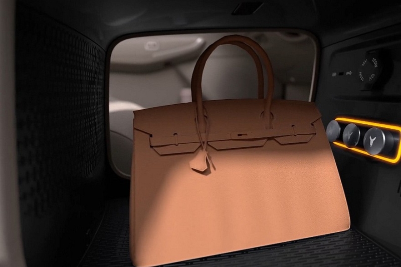 «Бюджетный» кроссовер Voyah Courage показал новый интерьер