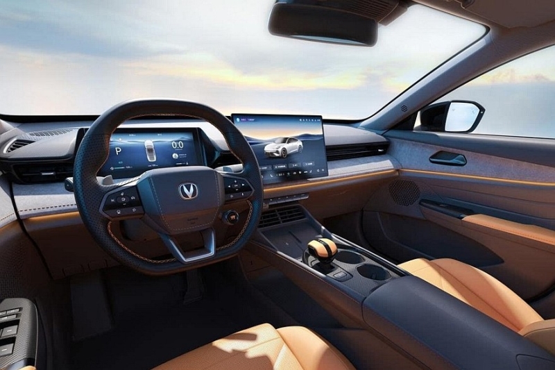 Changan Uni-V с новым дизайном готовится к старту продаж