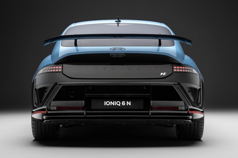 Долгожданный спортседан Hyundai Ioniq 6 N оказался бесконечно далёк от Xiaomi SU7 Ultra