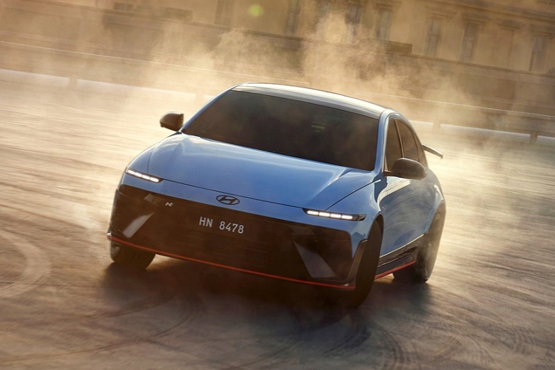 Долгожданный спортседан Hyundai Ioniq 6 N оказался бесконечно далёк от Xiaomi SU7 Ultra