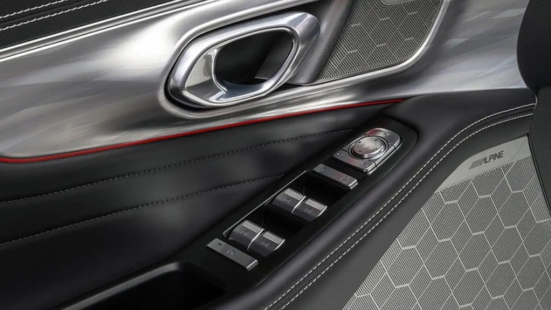 Двухрядный кроссовер GAC GS8 готовится к выходу на российский рынок