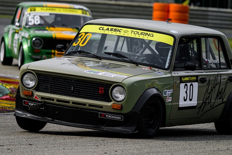 Экватор сезона Classic Touring пройден