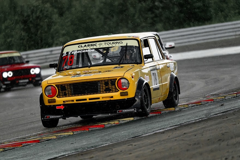 Экватор сезона Classic Touring пройден