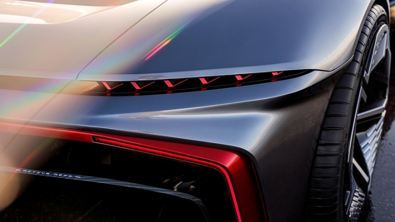 Ещё один взгляд на новый Chevrolet Corvette, на сей раз из Южной Калифорнии