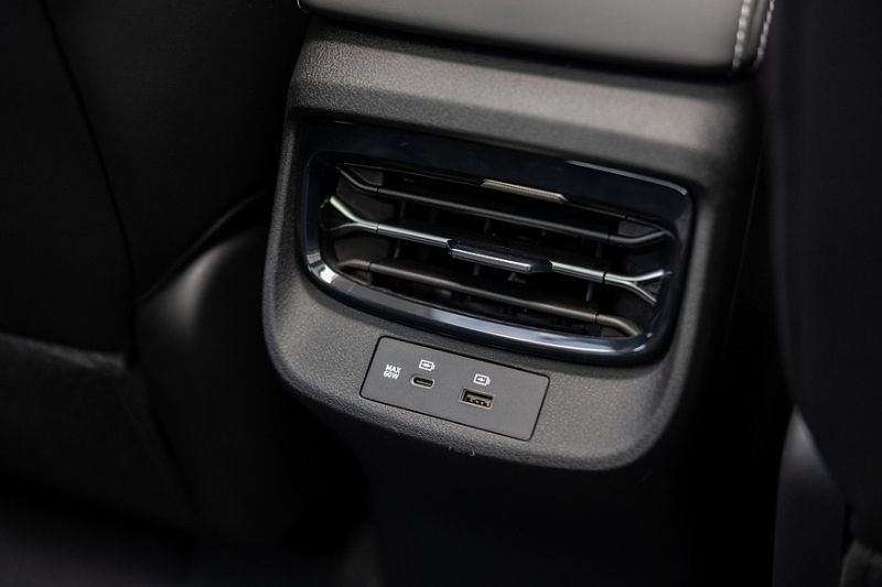 Кроссовер Dongfeng Mage поступил в продажу в России