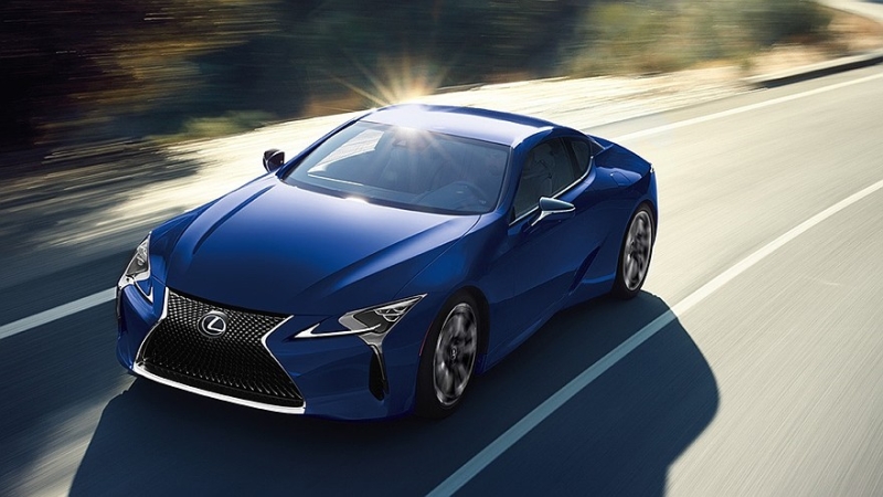 Lexus LC 500 лишился гибридной версии и получил исполнение Inspiration