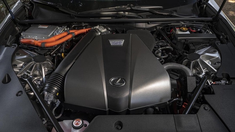 Lexus LC 500 лишился гибридной версии и получил исполнение Inspiration