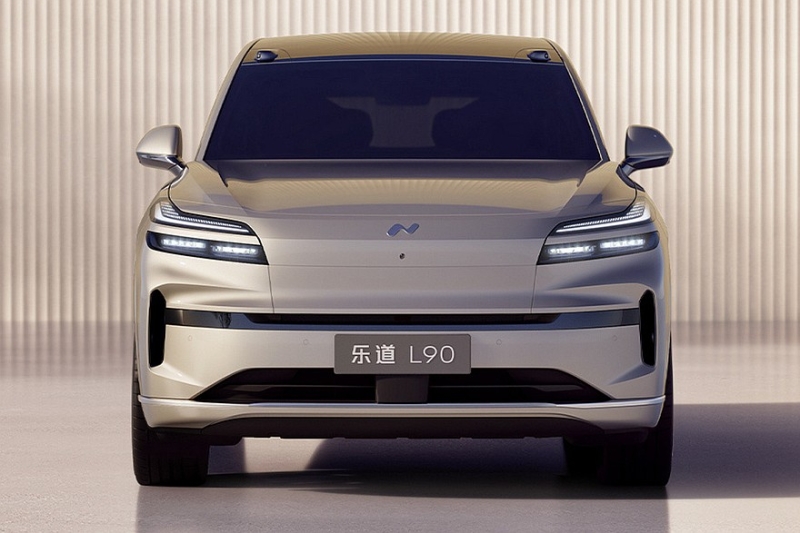 Nio готовится вывести на рынок большой кроссовер Onvo L90: рассекречен интерьер