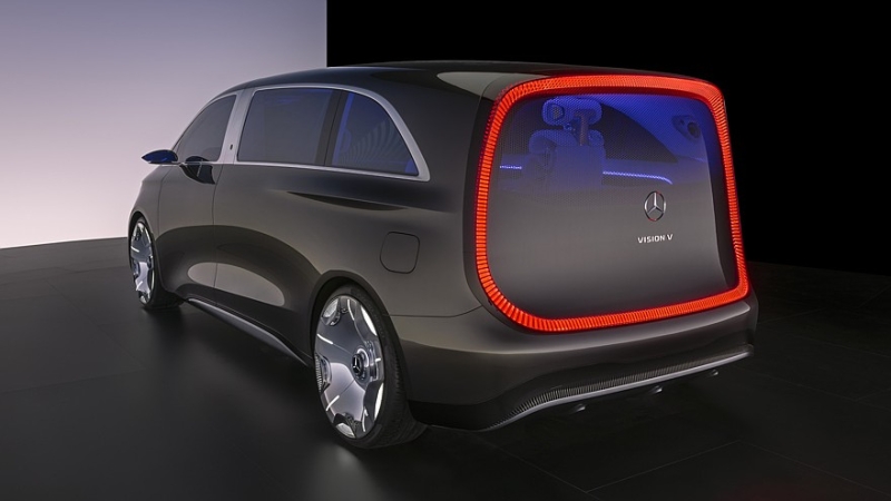 Новый минивэн Mercedes-Benz VLE готовится прийти на смену EQV