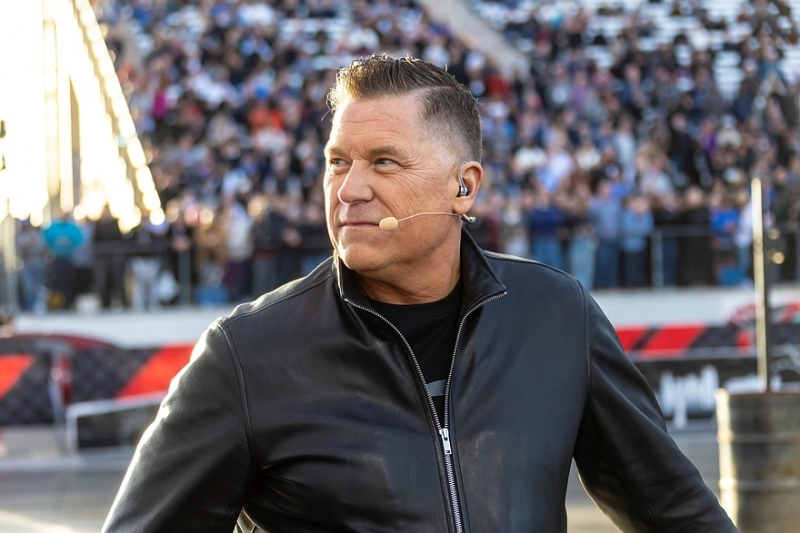 Под рёв V8: Stellantis возрождает спортивное подразделение SRT Performance