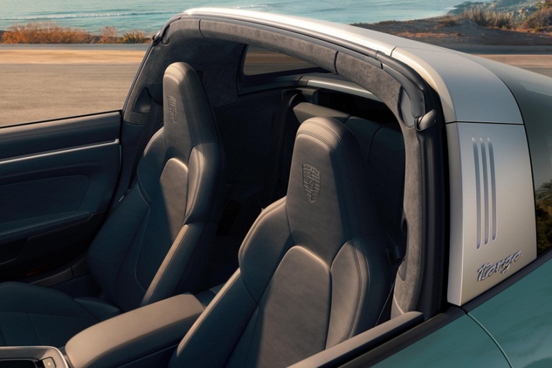 Porsche обновила полноприводные двухдверки 911 Carrera 4S