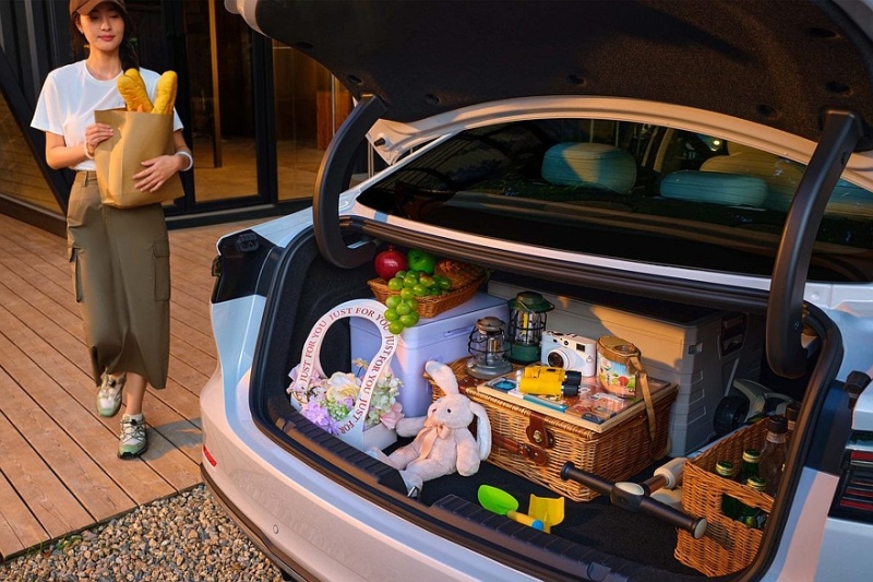 Седан Geely Galaxy A7 выходит на рынок: размером с Toyota Camry, но гораздо дешевле