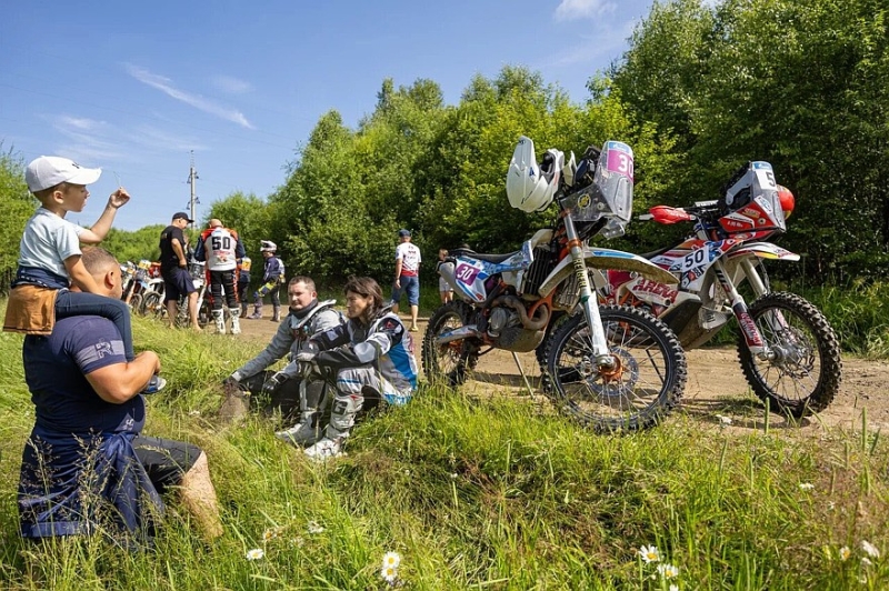 «Шёлковый путь – 2025»: много грязи, луж, узких дорожек и первые технические проблемы