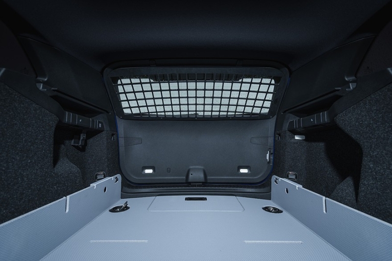 Skoda Enyaq Cargo: британцы превратили кроссовер в фургон