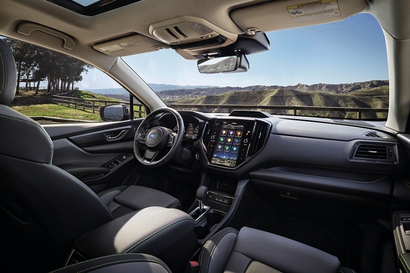 Теряющему покупателей Subaru Ascent пересмотрели список комплектаций и изменили декор