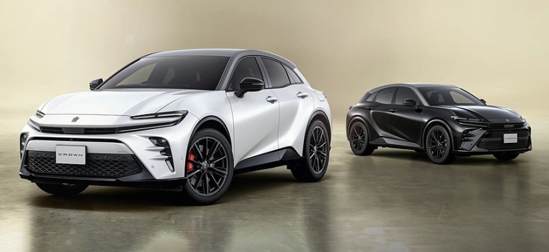 У кроссовера Toyota Crown Sport появилась пара новых версий – базовая и юбилейная