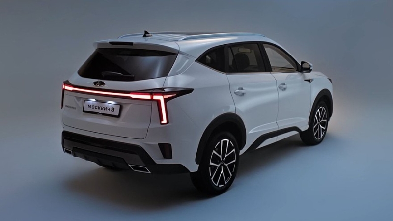 В России стартовали продажи флагманского кроссовера Москвич 8: полный прайс-лист