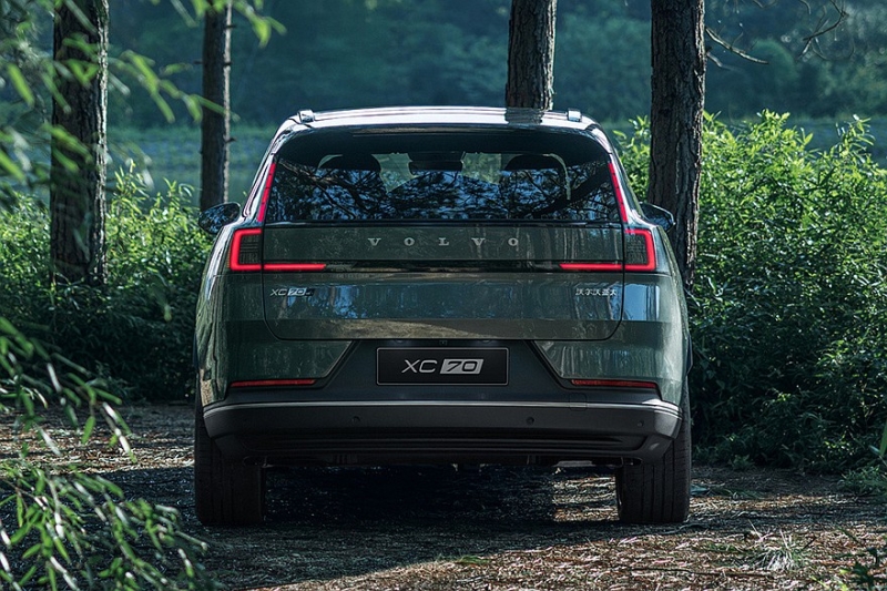 Volvo XC70 в виде кроссовера готовится к выходу на рынок: новые официальные фото