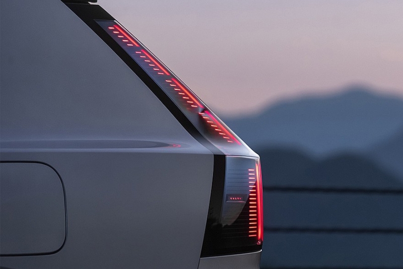 Volvo XC70 в виде кроссовера готовится к выходу на рынок: новые официальные фото