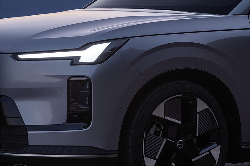 Volvo XC70 в виде кроссовера готовится к выходу на рынок: новые официальные фото