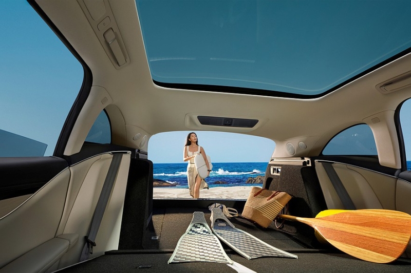 Большой универсал Stelato S9T от Huawei и BAIC: показан интерьер