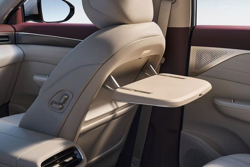 Dongfeng Aeolus L8 предложен с привлекательными ценами, кроссовер планируют привезти в РФ