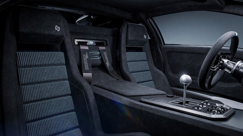 Eccentrica V12 Pacchetto Titano: трековая версия рестомода на базе Lamborghini Diablo