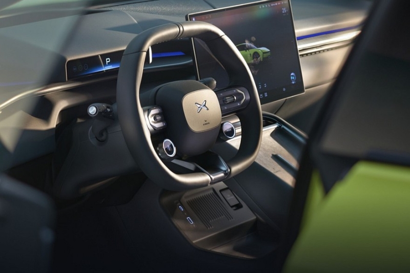 Эффектный лифтбек Xpeng P7 вызвал ажиотажный спрос после премьеры