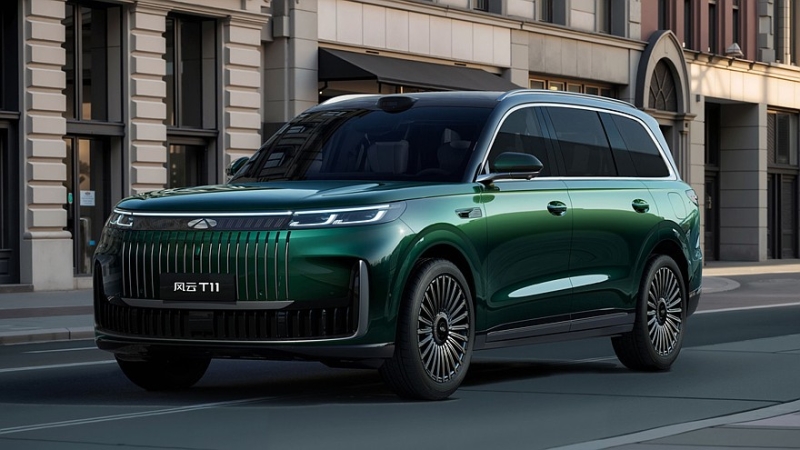 Exeed собирается вывести на российский рынок флагманский кроссовер Exlantix E02