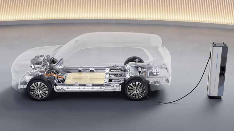 Флагманский кроссовер Geely Galaxy M9: отличный баланс цена/оснащение и ажиотаж