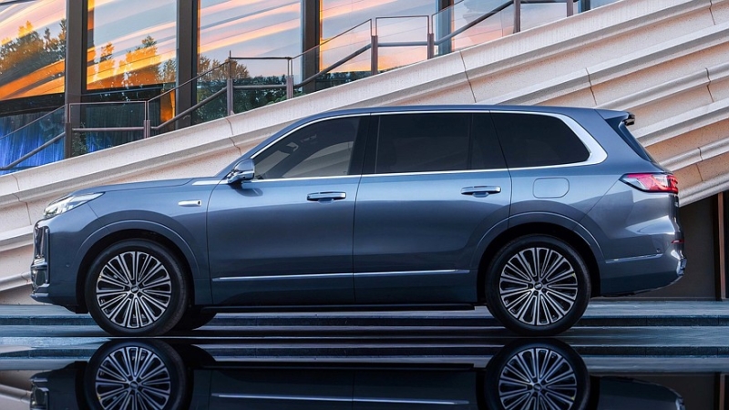 Флагманский кроссовер Geely Galaxy M9: отличный баланс цена/оснащение и ажиотаж