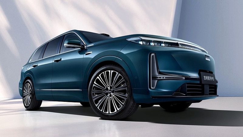 Флагманский кроссовер Geely Galaxy M9: отличный баланс цена/оснащение и ажиотаж