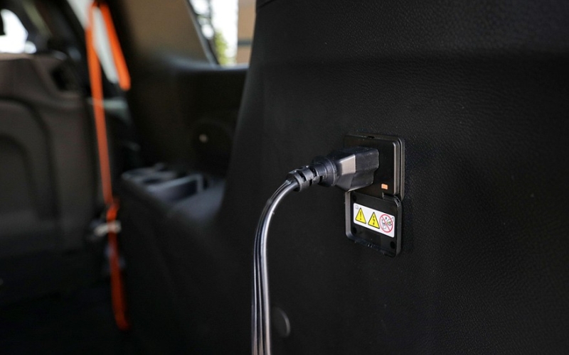 Минивэн Chrysler Pacifica прикинулся внедорожником: версия Grizzly Peak для турпоходов