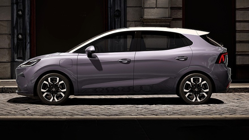 Новый MG 4 полностью рассекречен: женский вайб и намного дешевле предшественника