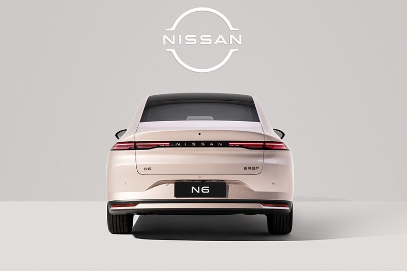 Новый седан Nissan N6 показали на официальных фото