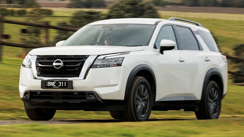 Обновлённый Nissan Pathfinder: первые изображения