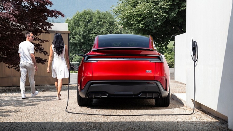 Обновлённый Tesla Model Y Performance дебютировал во «враждебной» Европе