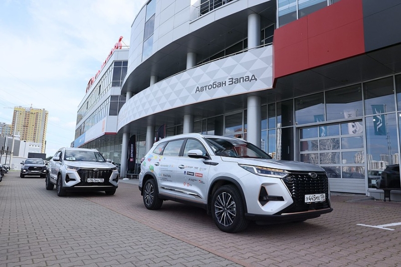 От Урала до столицы: гости из 20 стран приняли участие в Автопробеге БРИКС