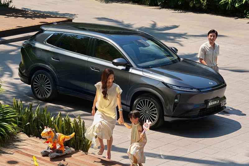 Представлен кроссовер Dongfeng Aeolus L8, его планируют привезти в Россию