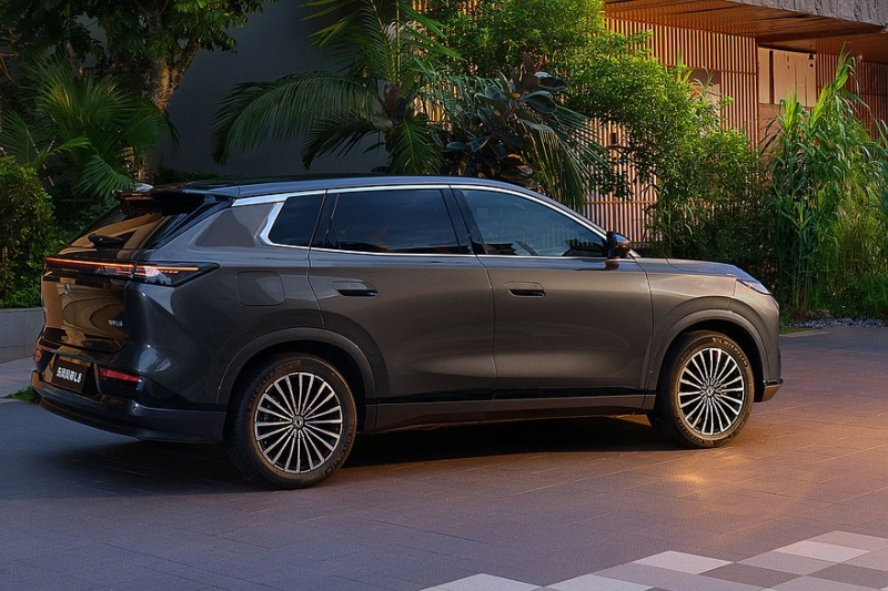 Представлен кроссовер Dongfeng Aeolus L8, его планируют привезти в Россию