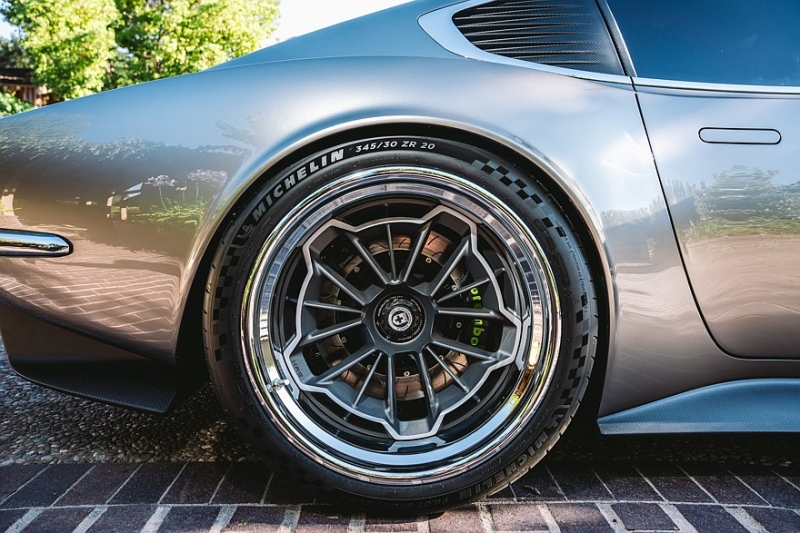 Совсем другая Octavia: стероидный рестомод от Ringbrothers на базе Aston Martin DBS