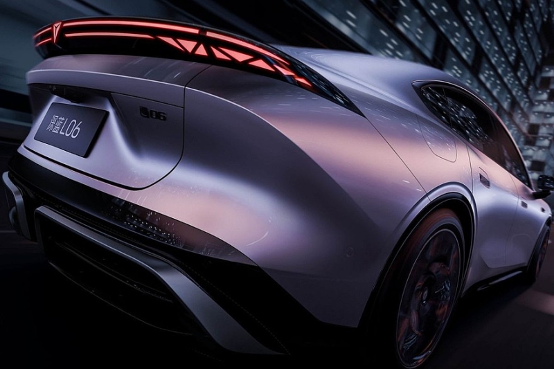 Changan готовит к премьере седан Deepal L06 в новом стиле