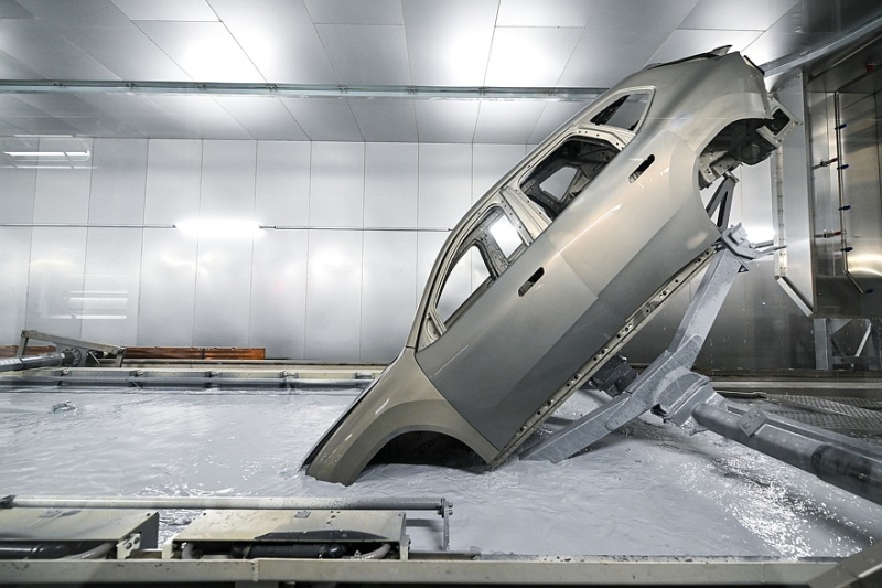 Чисто, зелено, солнечно: BMW показала завод, на котором будут собирать новый BMW iX3