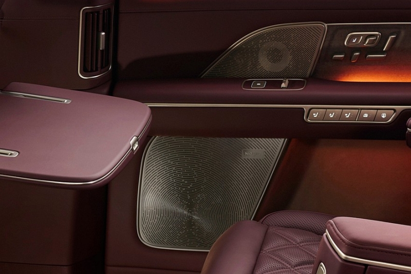 Флагманский кроссовер Nio ES8 нового поколения поступил в продажу: мощнее и дешевле